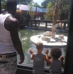 Meet your Posher, Derick